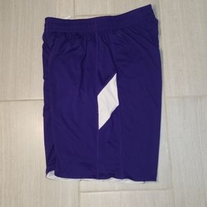 Eastbay Mens reversible basketball shorts Size L